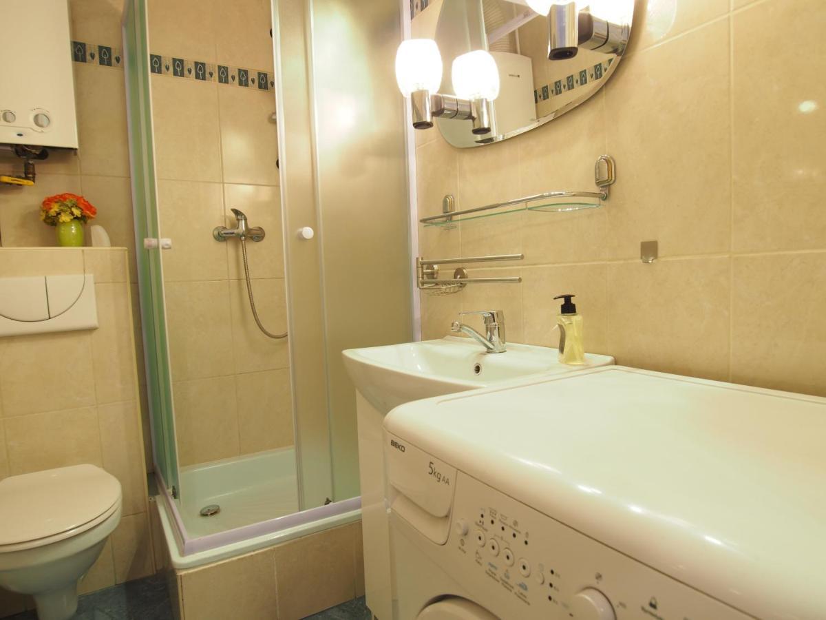 K2117 Sfinx Grand Tourist Apartmnets Danzica Esterno foto